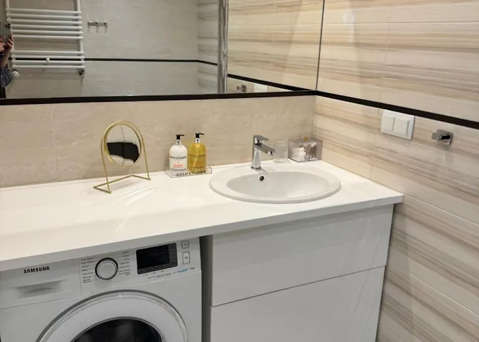 Apartment Vijolie West Exclusive Warsaw